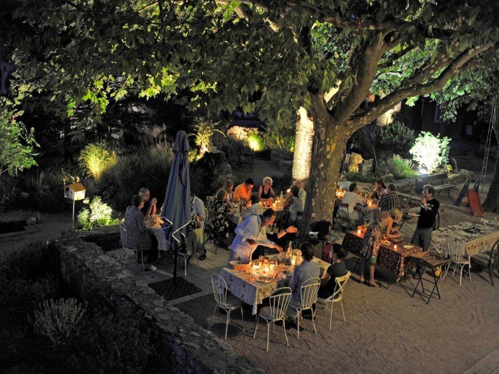 Une Campagne En Provence Bras المظهر الخارجي الصورة