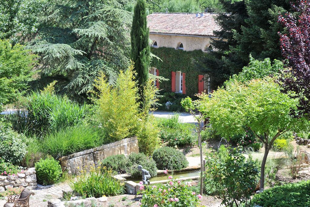 Une Campagne En Provence Bras المظهر الخارجي الصورة