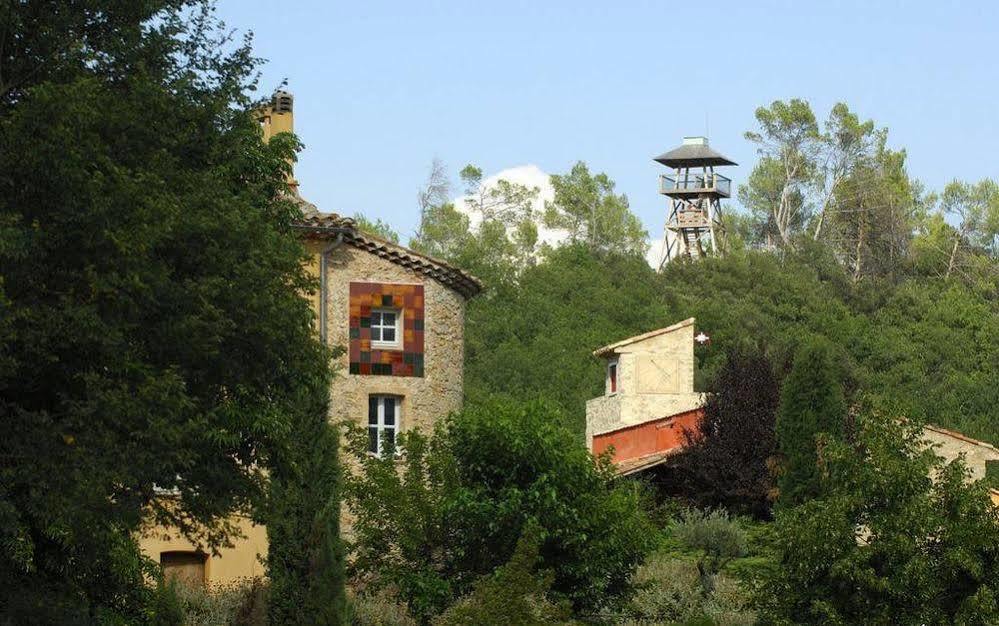 Une Campagne En Provence Bras المظهر الخارجي الصورة