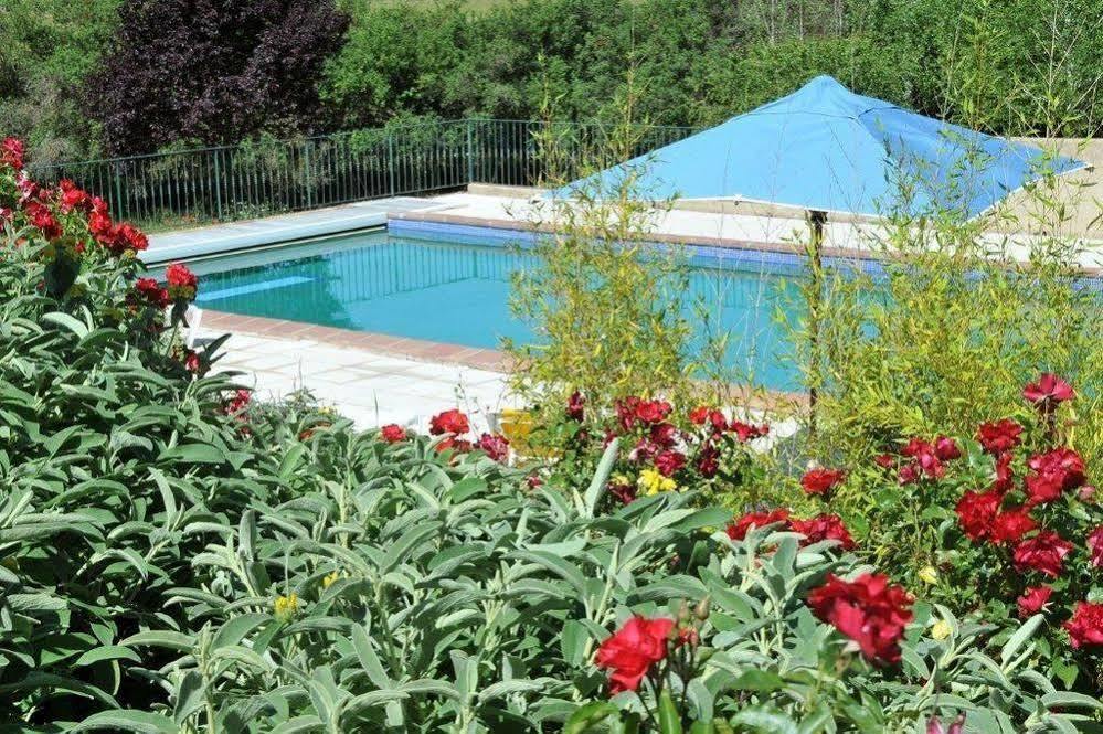 Une Campagne En Provence Bras المظهر الخارجي الصورة