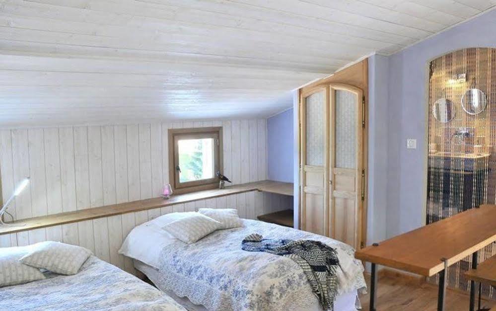 Une Campagne En Provence Bras المظهر الخارجي الصورة