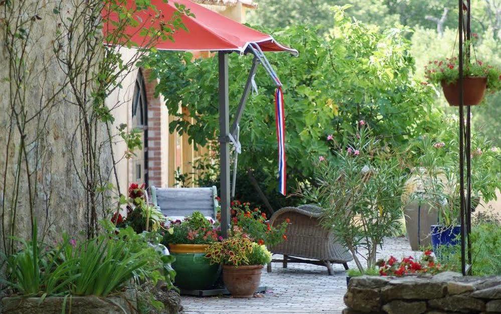 Une Campagne En Provence Bras المظهر الخارجي الصورة